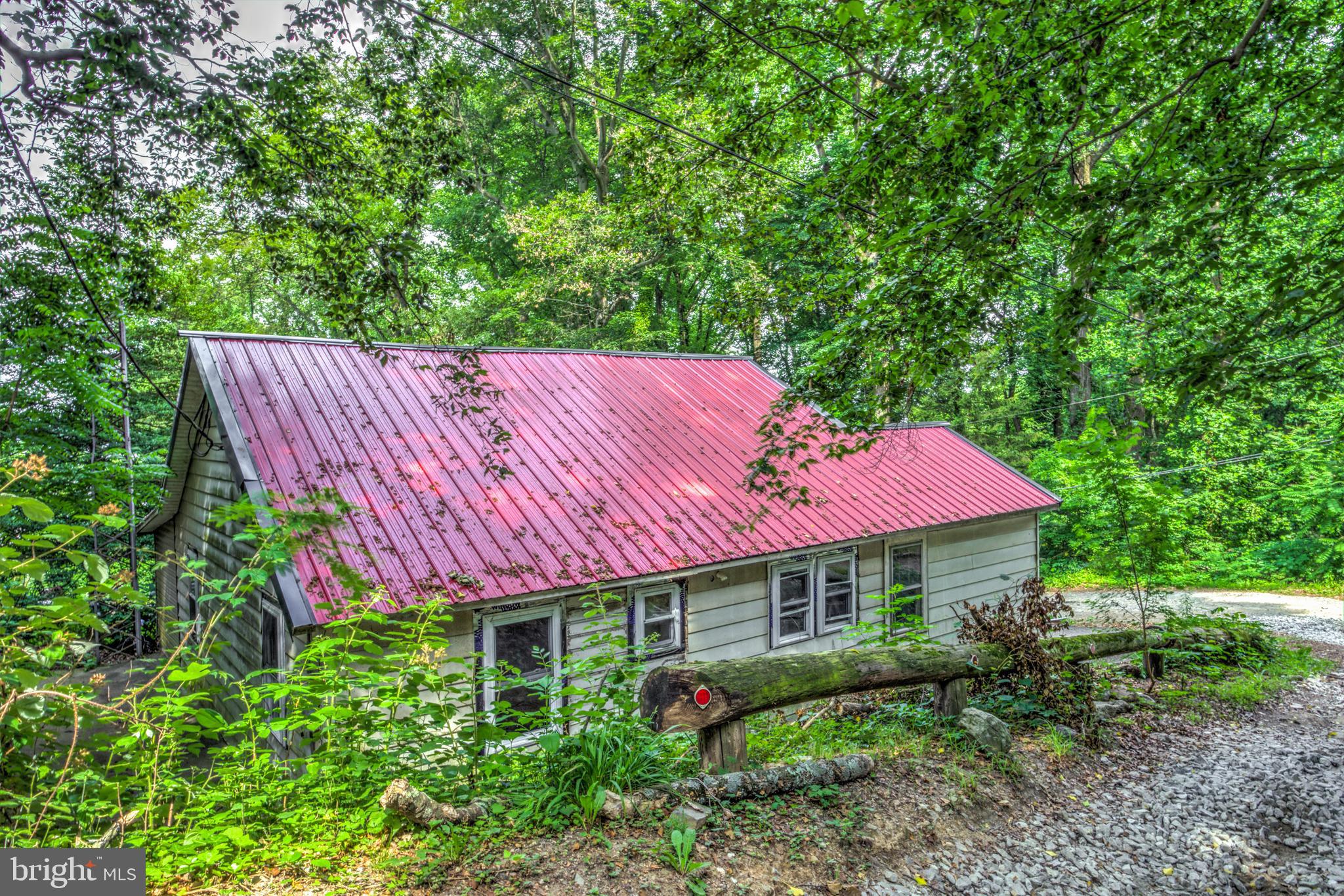 511 Edgewood Lane Peach Bottom, PA 17563 - Photo 2 of 23