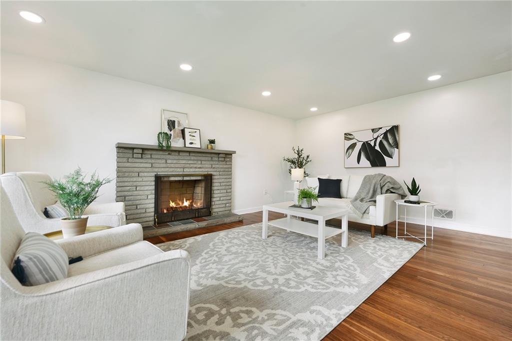 1159 Princeton Road Monroeville, PA 15146 - Photo 2 of 25 Gallery Image 2
