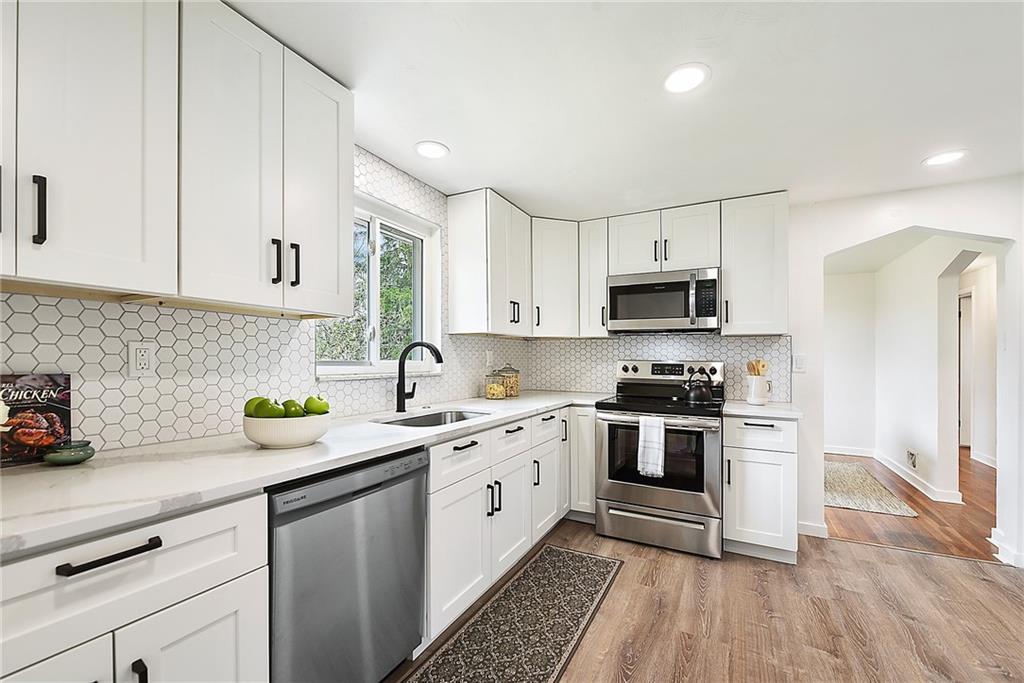 1159 Princeton Road Monroeville, PA 15146 - Photo 6 of 25 Gallery Image 6