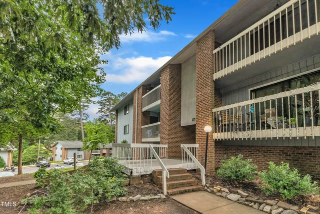 $196,900 | 1008 Sandlin Place, Unit J, Raleigh, NC 27606