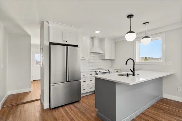 $4,000 | 36 Evarts Street, Unit 3, Newport, RI 02840