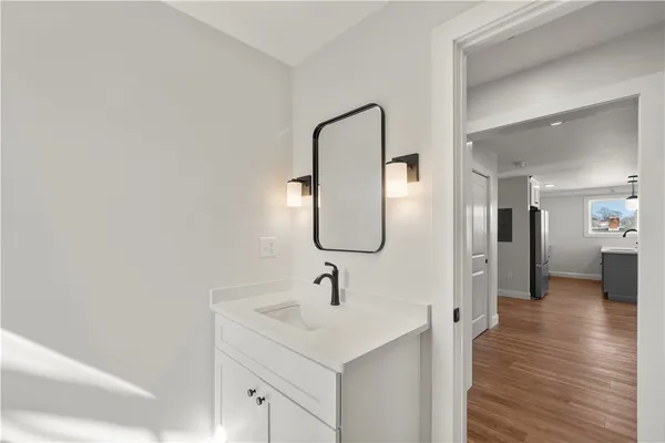 $4,000 | 36 Evarts Street, Unit 3, Newport, RI 02840