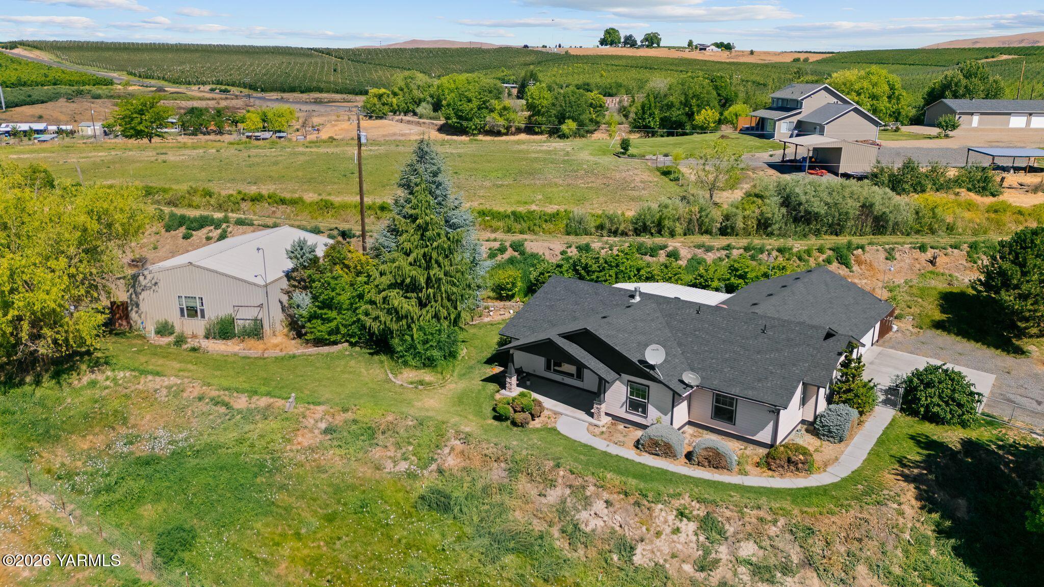 788 Zickler Road Zillah, WA 98953 - Photo 36 of 37 788 Zickler Rd Aerials-8
