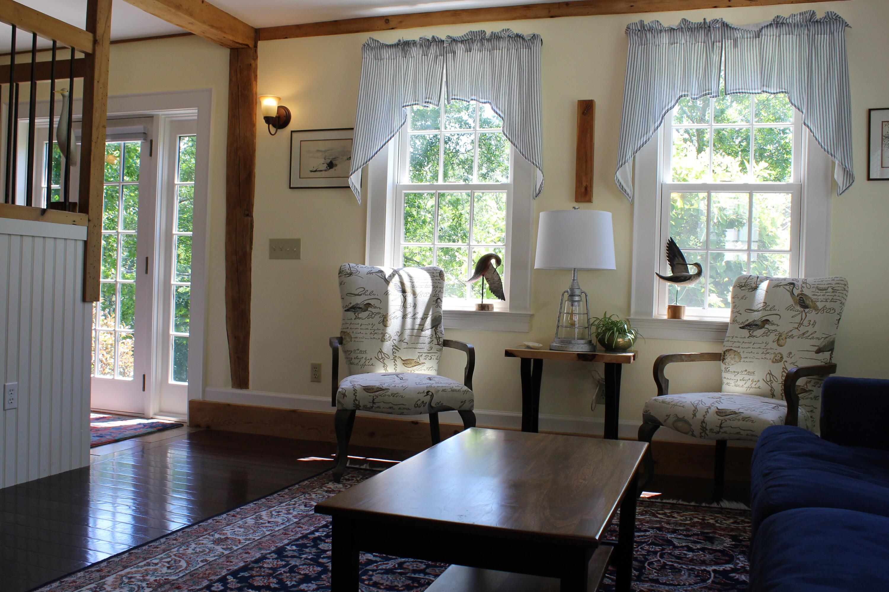 554 Middle Road Woolwich, ME 04579 - Photo 19 of 35 Living Room