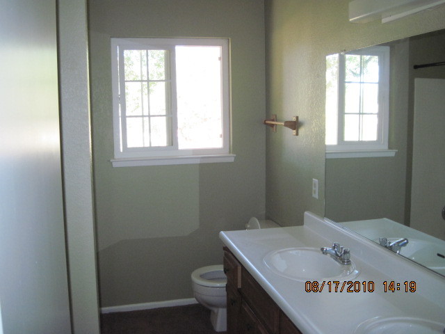 8471 Maynard Road Palo Cedro, CA 96073 - Photo 18 of 20 interior