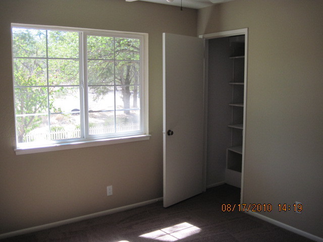 8471 Maynard Road Palo Cedro, CA 96073 - Photo 19 of 20 interior