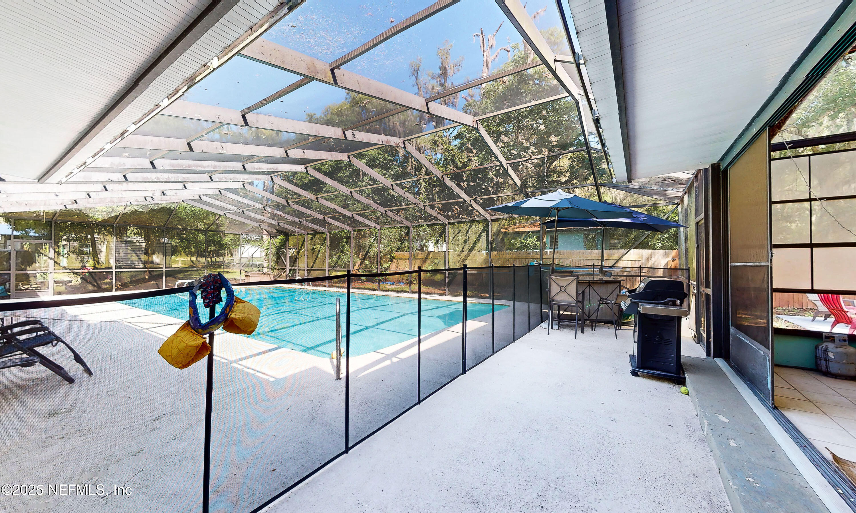 90 Forest Street Keystone Heights, FL 32656 - Photo 32 of 42 Ext Pool Safety Screen