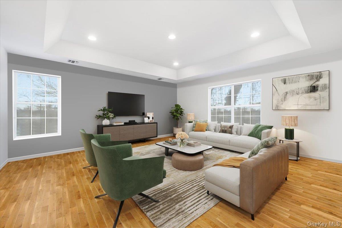 24 Ridge Court Hauppauge, NY 11788 - Photo 29 of 37 Virtually Staged Bonus Room
