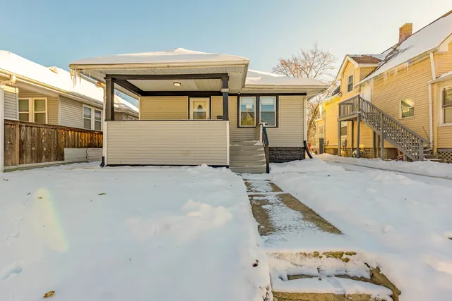 $179,900 | 1227 Emerald Avenue, Chicago Heights, IL 60411