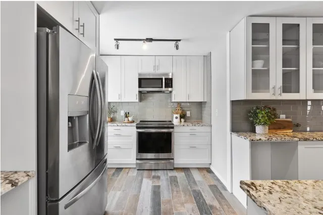 $439,000 | 7453 Mariner Drive, Maple Grove, MN 55311