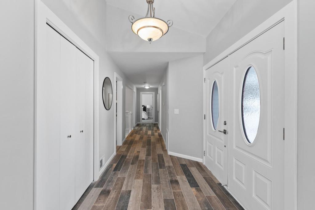 7453 Mariner Drive Maple Grove, MN 55311 - Photo 4 of 9