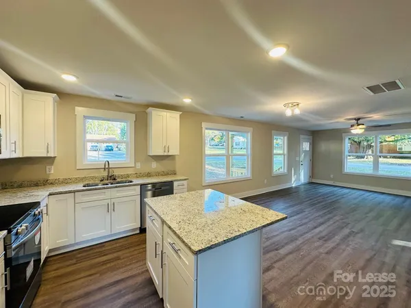 $2,200 | 99 Piedmont Drive, Kannapolis, NC 28081