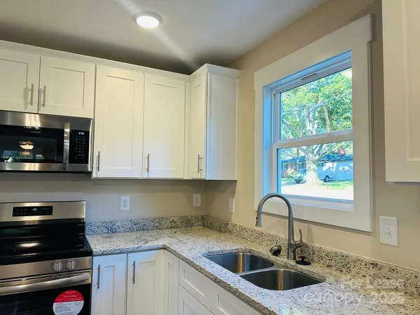 $2,200 | 99 Piedmont Drive, Kannapolis, NC 28081