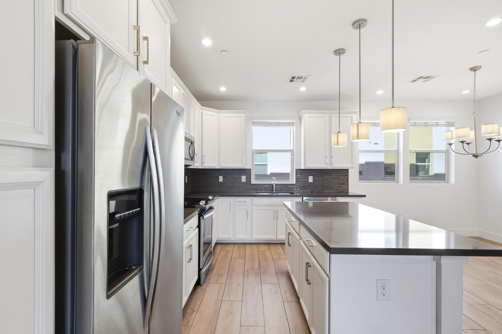820 North 8th Avenue, Unit 24 Phoenix, AZ 85007 - Photo 12 of 37 Photo #12