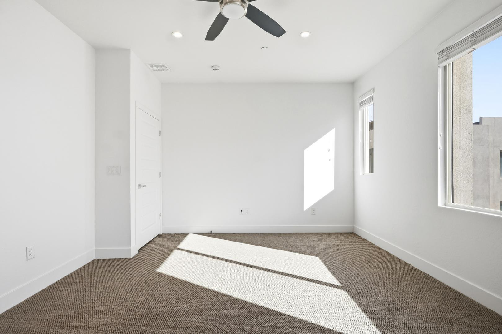 820 North 8th Avenue, Unit 24 Phoenix, AZ 85007 - Photo 17 of 37 Photo #17