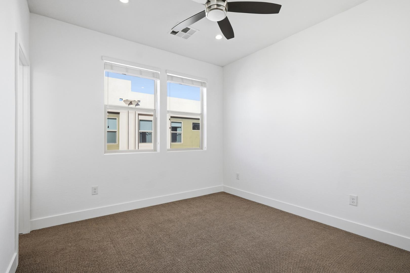 820 North 8th Avenue, Unit 24 Phoenix, AZ 85007 - Photo 23 of 37 Photo #23
