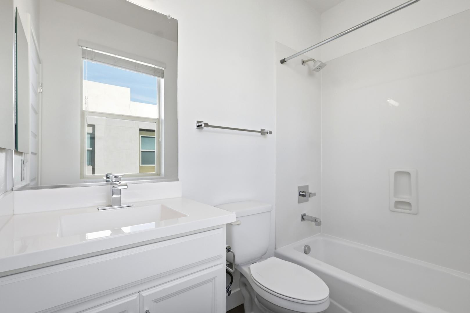 820 North 8th Avenue, Unit 24 Phoenix, AZ 85007 - Photo 26 of 37 Photo #26