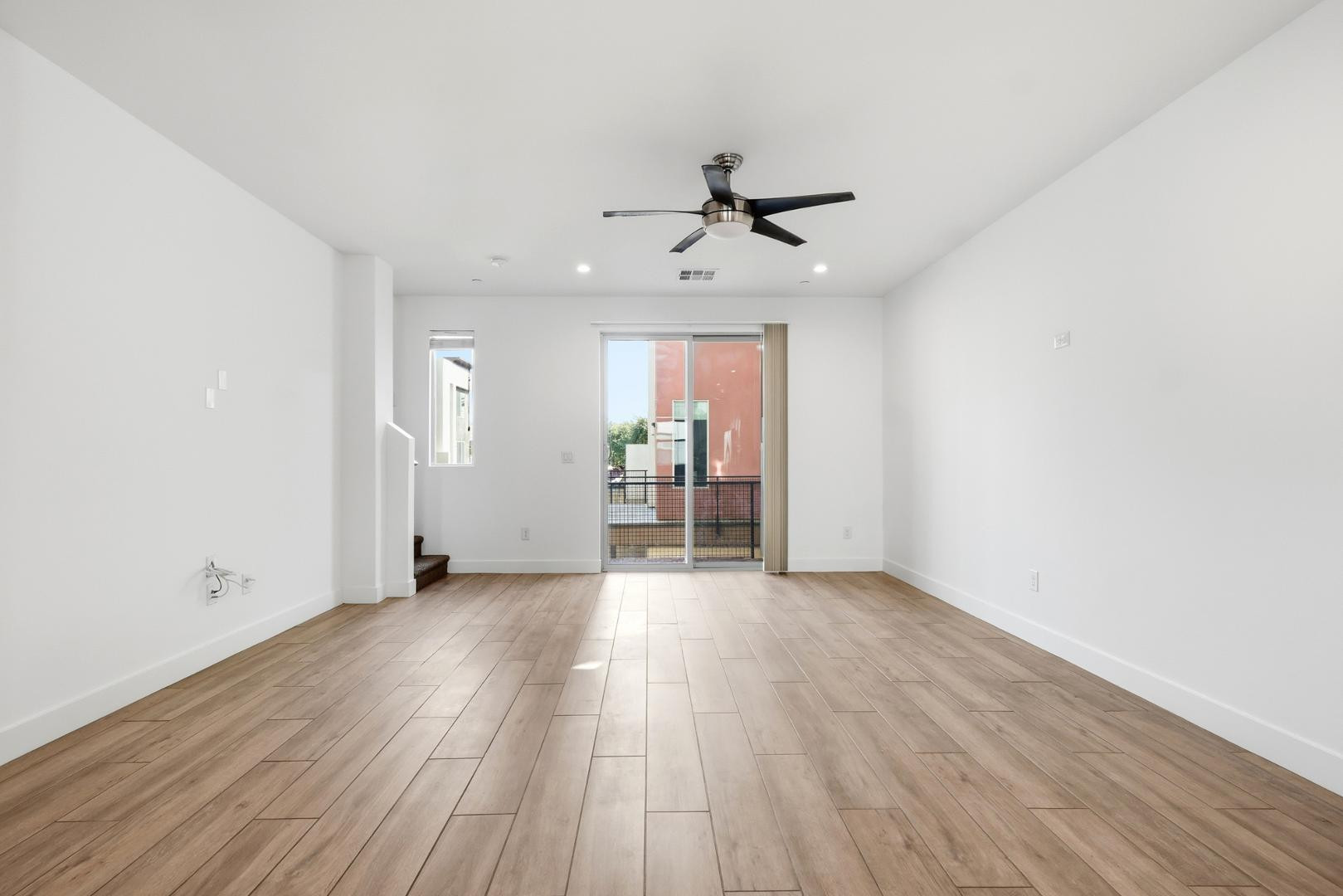 820 North 8th Avenue, Unit 24 Phoenix, AZ 85007 - Photo 6 of 37 Photo #6