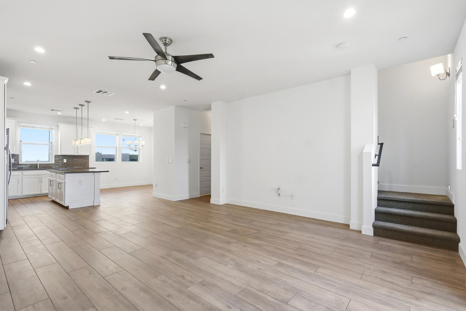 820 North 8th Avenue, Unit 24 Phoenix, AZ 85007 - Photo 8 of 37 Photo #8