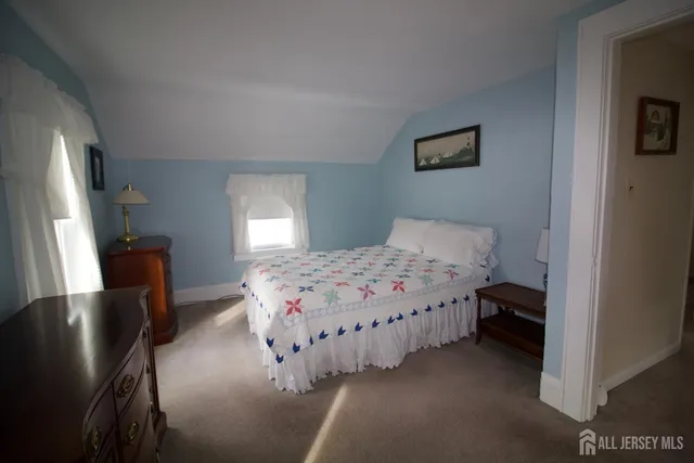 $469,900 | 310 Sanford Avenue, Dunellen, NJ 08812