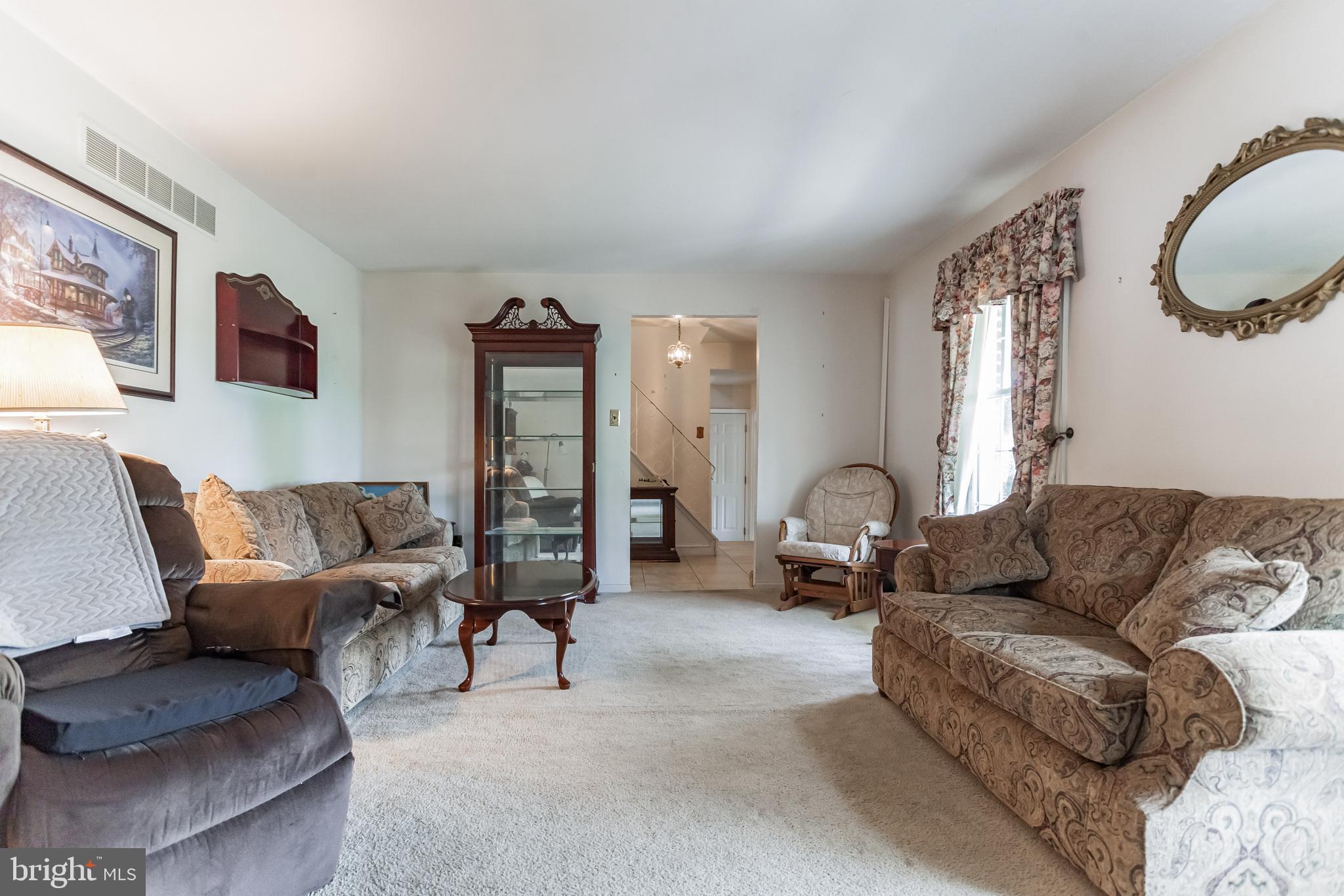 39 Dawson Road Langhorne, PA 19047 - Photo 4 of 30 Gallery Image 4