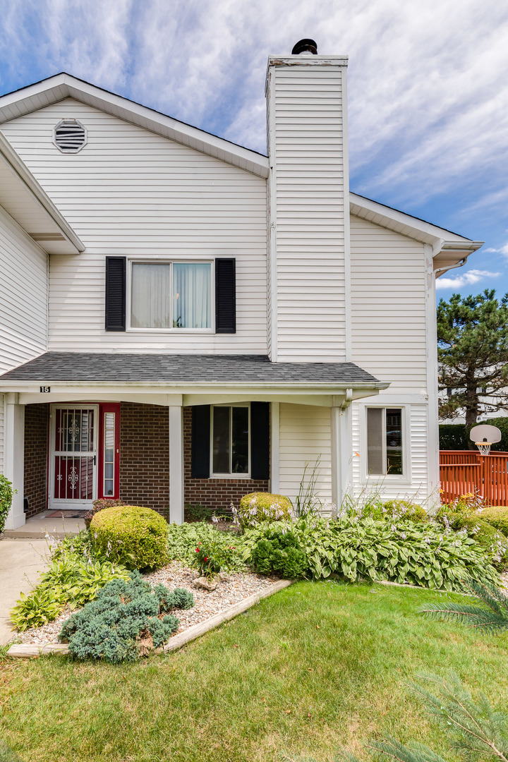 15 Red Barn Road, Unit 22 Matteson, IL 60443 - Photo 1 of 14