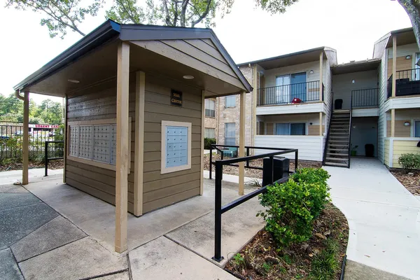 $1,404 | 8455 Will Clayton Parkway, Unit 1006, Humble, TX 77338