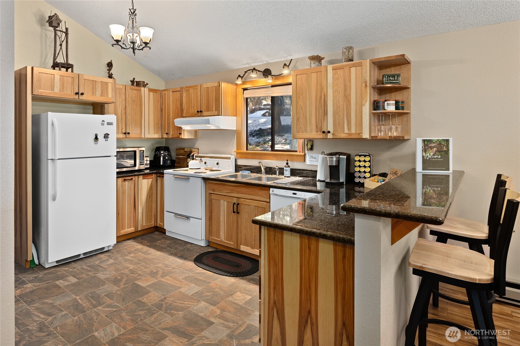 751 Highland Loop Ronald, WA 98940 - Photo 11 of 40 Gallery Image 11