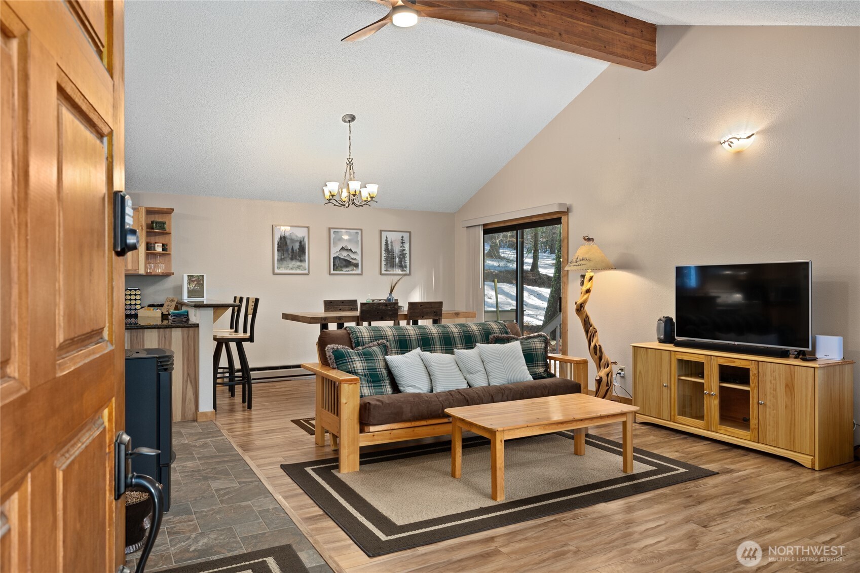 751 Highland Loop Ronald, WA 98940 - Photo 3 of 40 Gallery Image 3