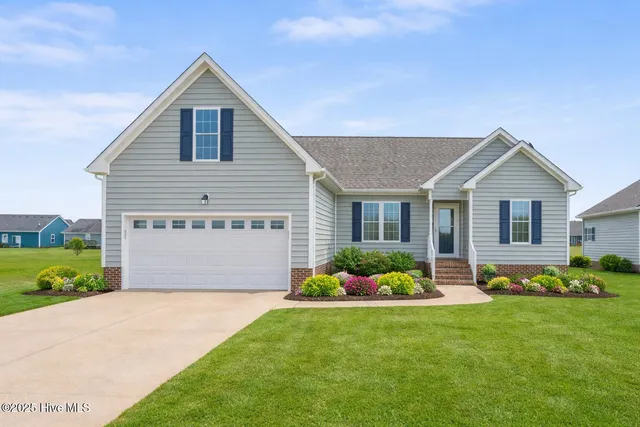 $315,000 | 609 Millbrooke Circle, Elizabeth City, NC 27909