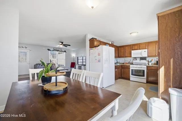 $314,999 | 609 Millbrooke Circle, Elizabeth City, NC 27909