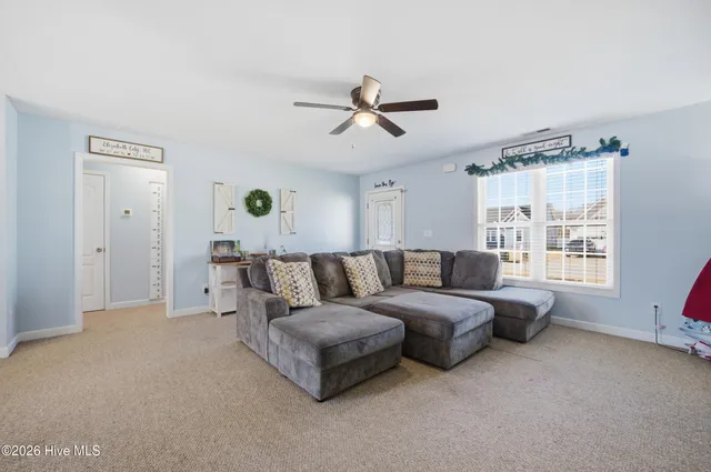 $314,999 | 609 Millbrooke Circle, Elizabeth City, NC 27909