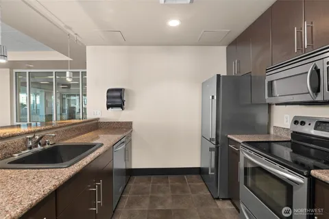 $410,000 | 2600 2nd Avenue, Unit 302, Seattle, WA 98121