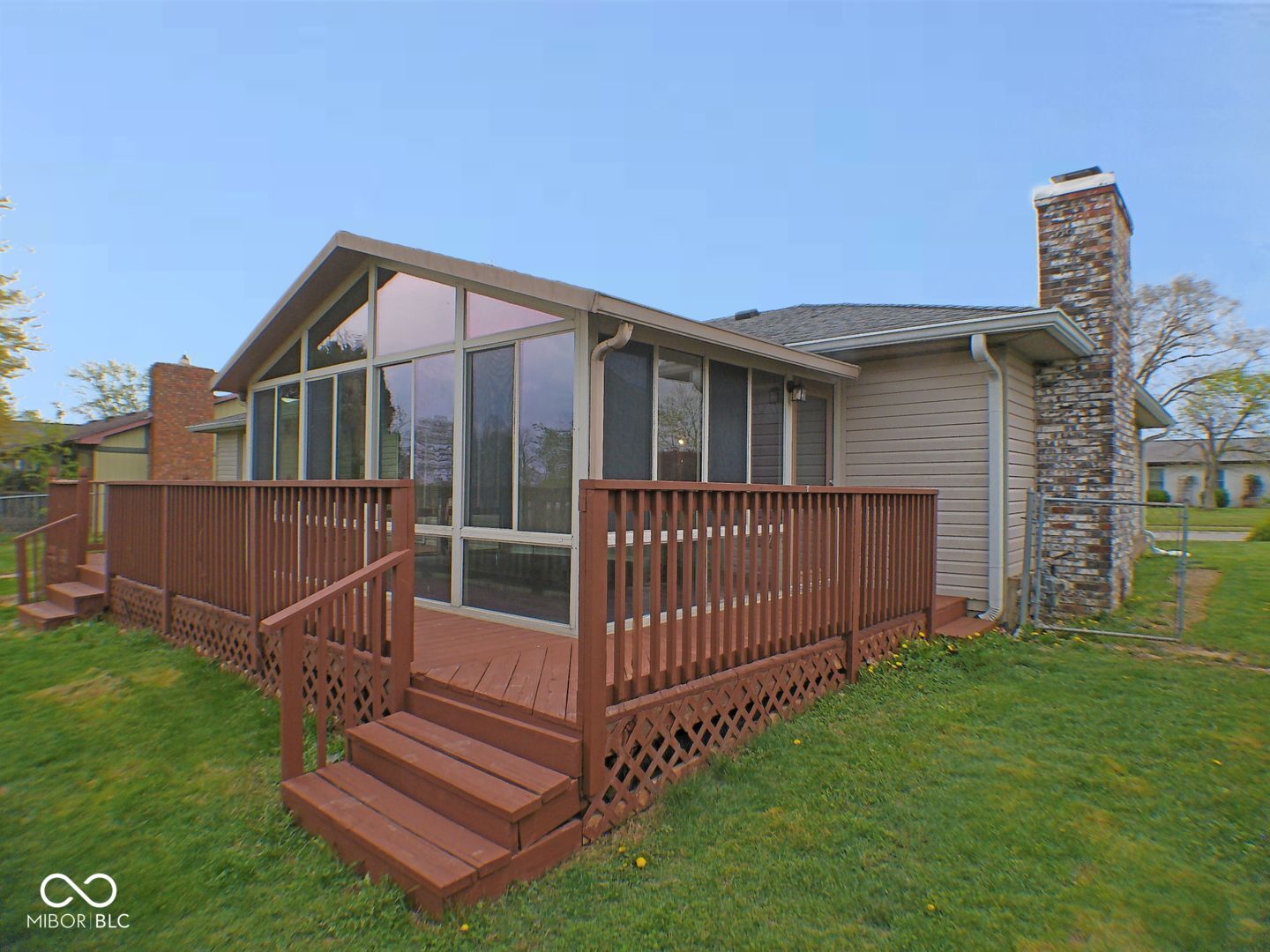 1314 Brookside Drive Columbus, IN 47201 - Photo 2 of 30