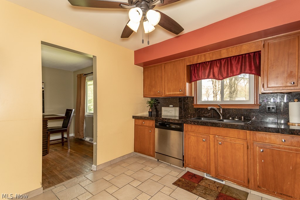 9400 Johnnycake Ridge Road Mentor, OH 44060 - Photo 10 of 34 Gallery Image 10