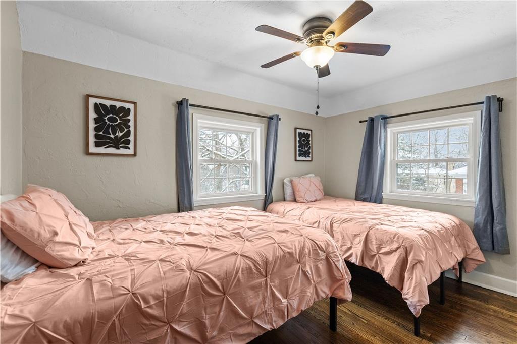 2814 Graham Boulevard Pittsburgh, PA 15235 - Photo 16 of 30