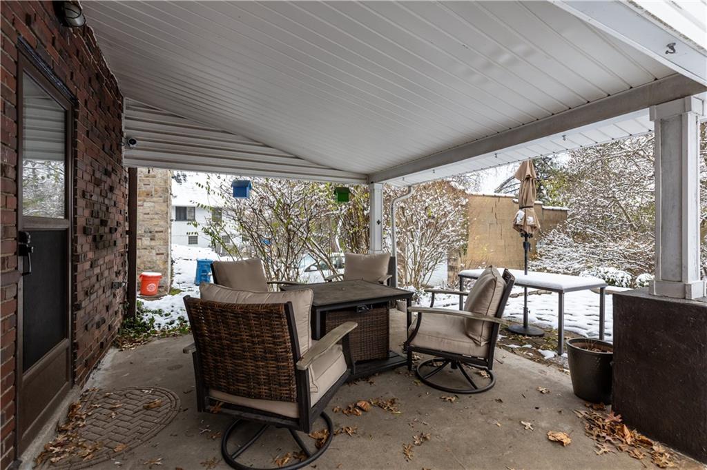 2814 Graham Boulevard Pittsburgh, PA 15235 - Photo 4 of 30