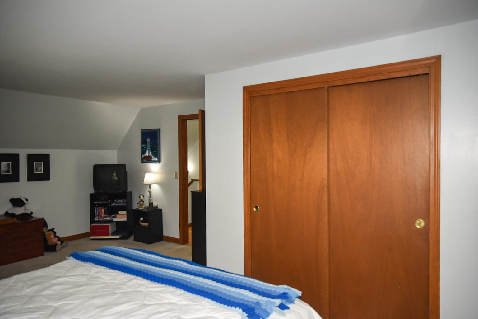 22 Edgewood Street Milford, NH 03055 - Photo 38 of 60