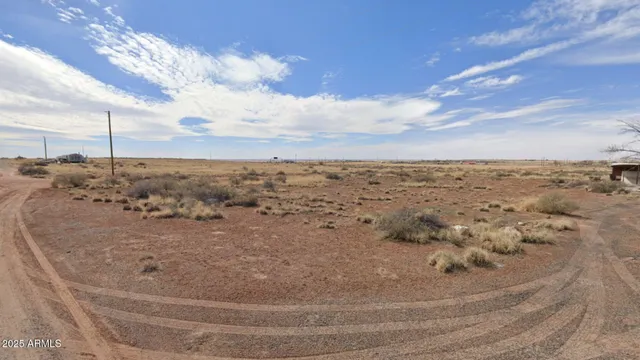 $2,497 | 7761 Pinto Street, Unit 115, Holbrook, AZ 86029