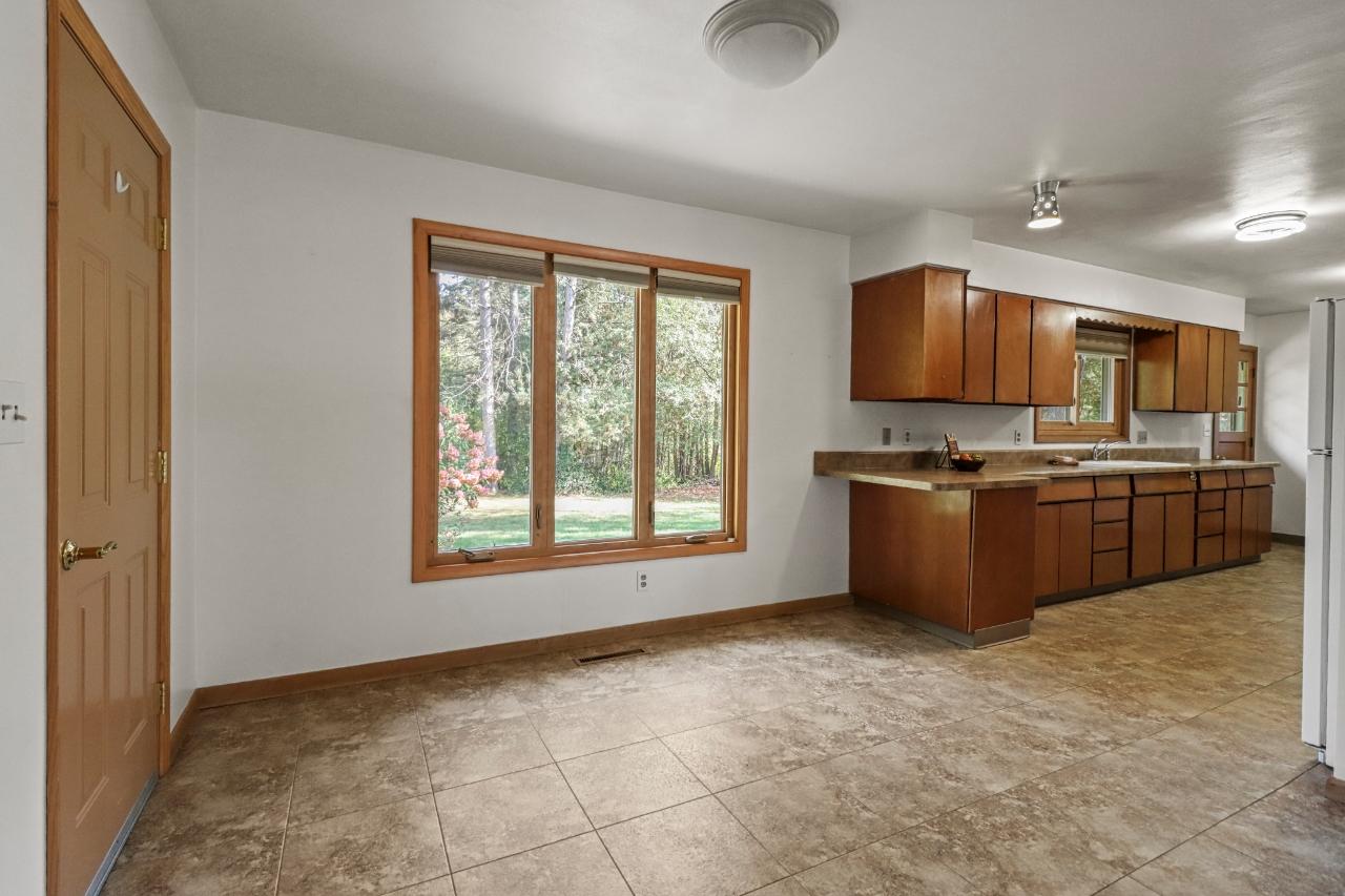 608 Coolidge Avenue Rhinelander, WI 54501 - Photo 3 of 24 Gallery Image 3