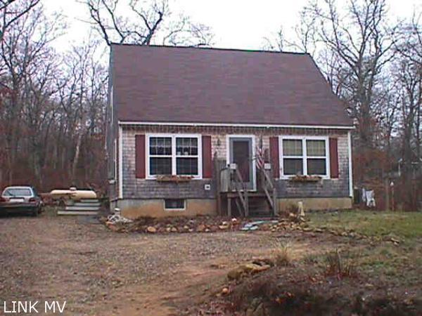 887 State Road Vineyard Haven, MA 02568 - Photo 1 of 1 http://d1qzqeyxiitrap.cloudfront.net/photos/18172/600/e70ed45f.jpg