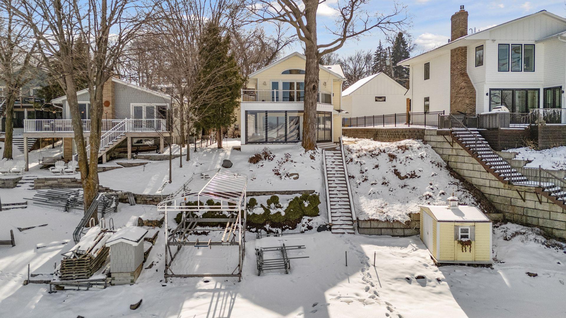 5338 Piper Road Mound, MN 55364 - Photo 1 of 57