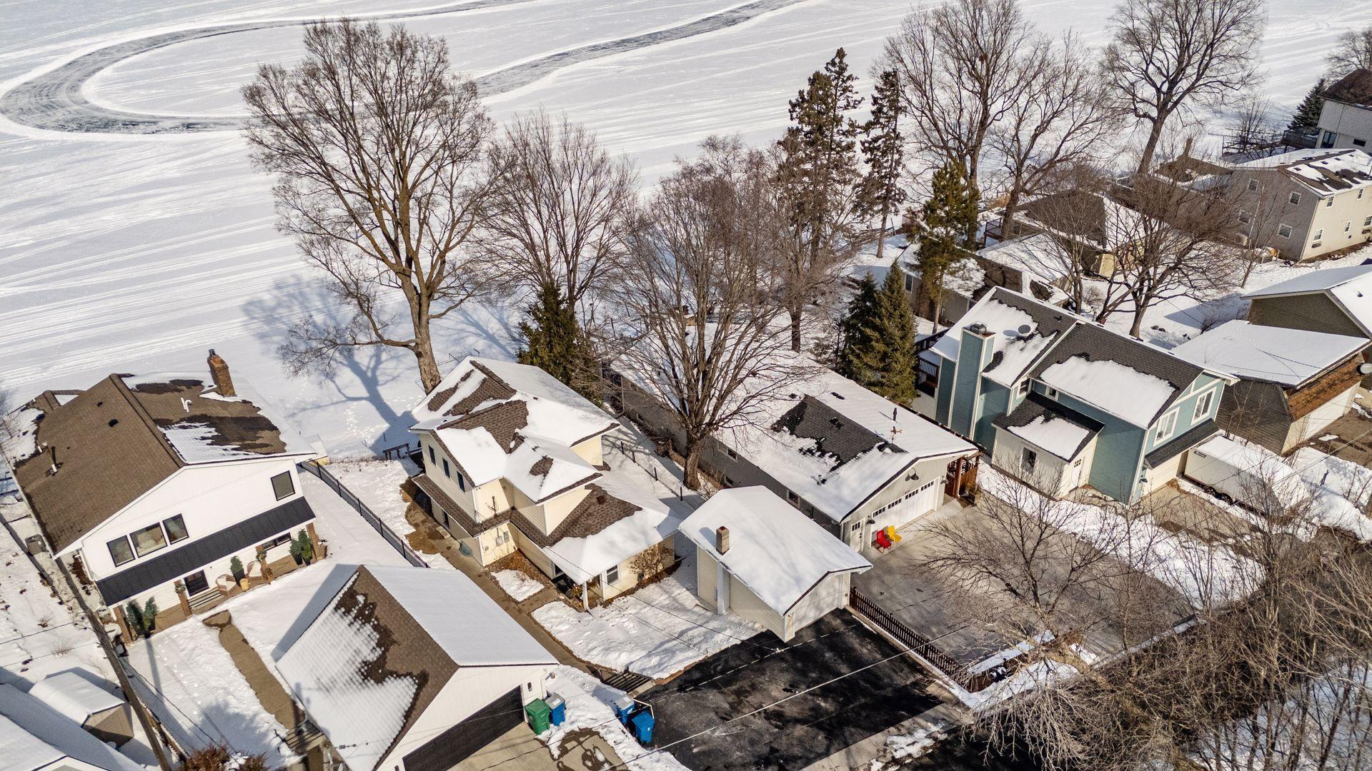 5338 Piper Road Mound, MN 55364 - Photo 4 of 57