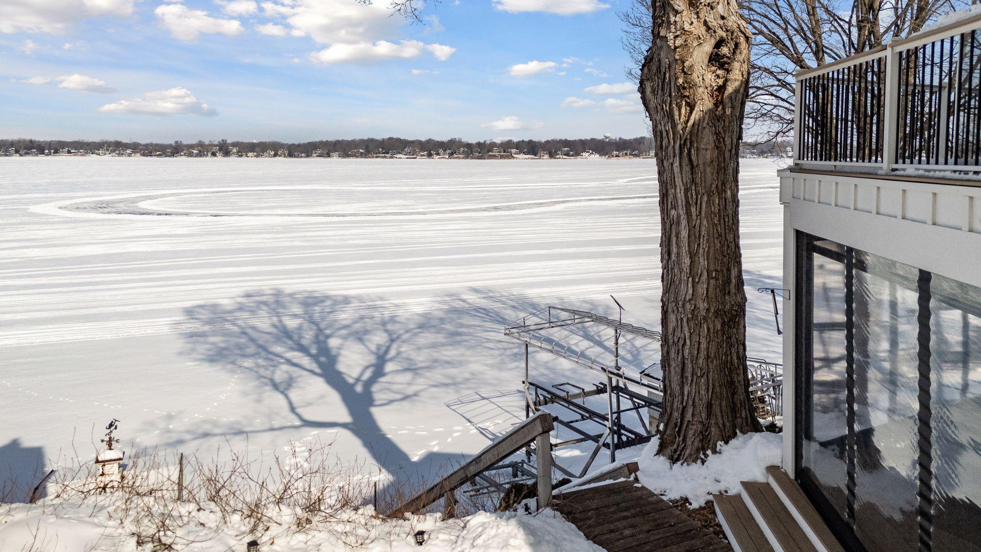 5338 Piper Road Mound, MN 55364 - Photo 7 of 57