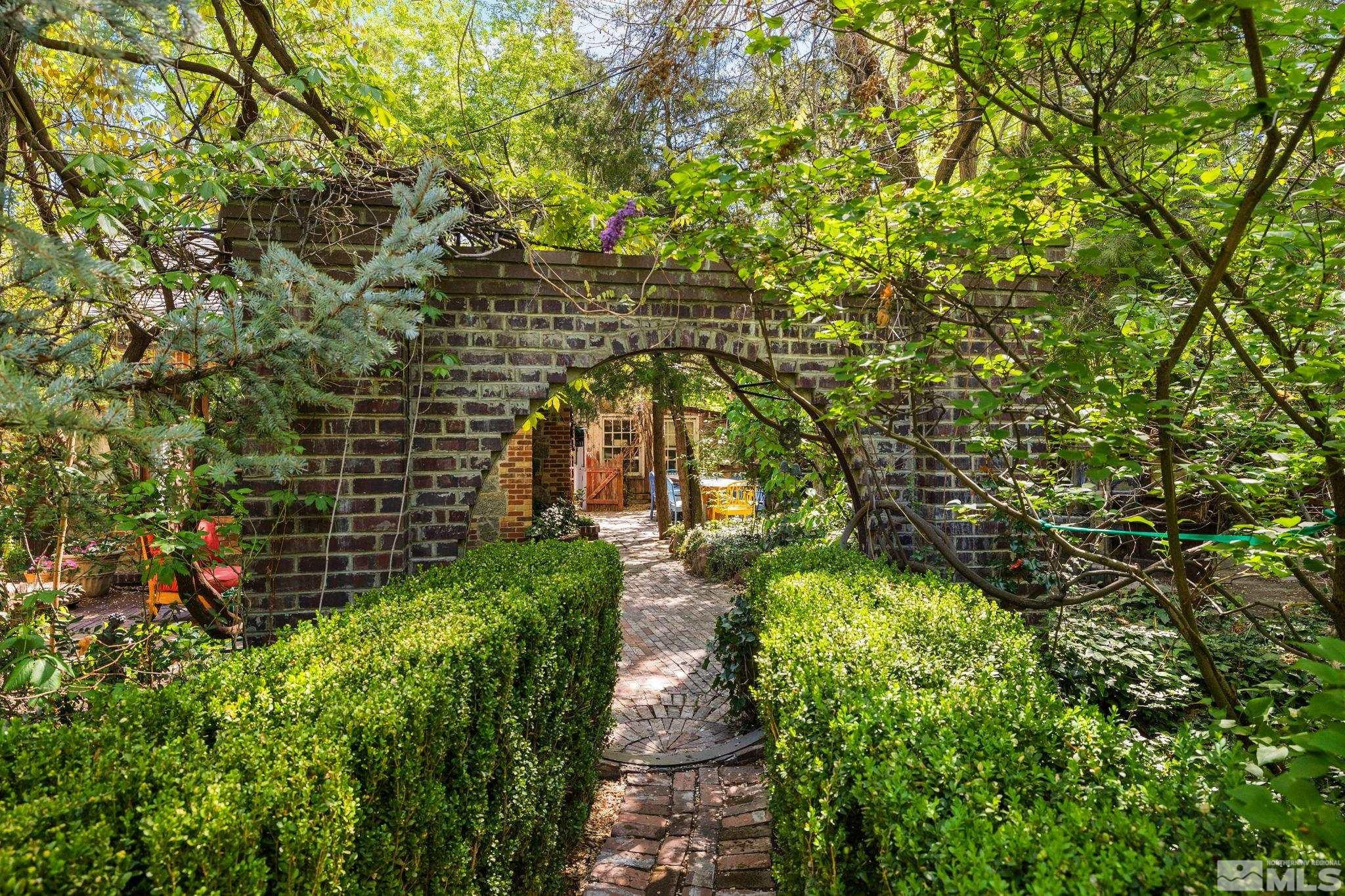 1555 Marsh Avenue Reno, NV 89509 - Photo 12 of 84 Photo 6