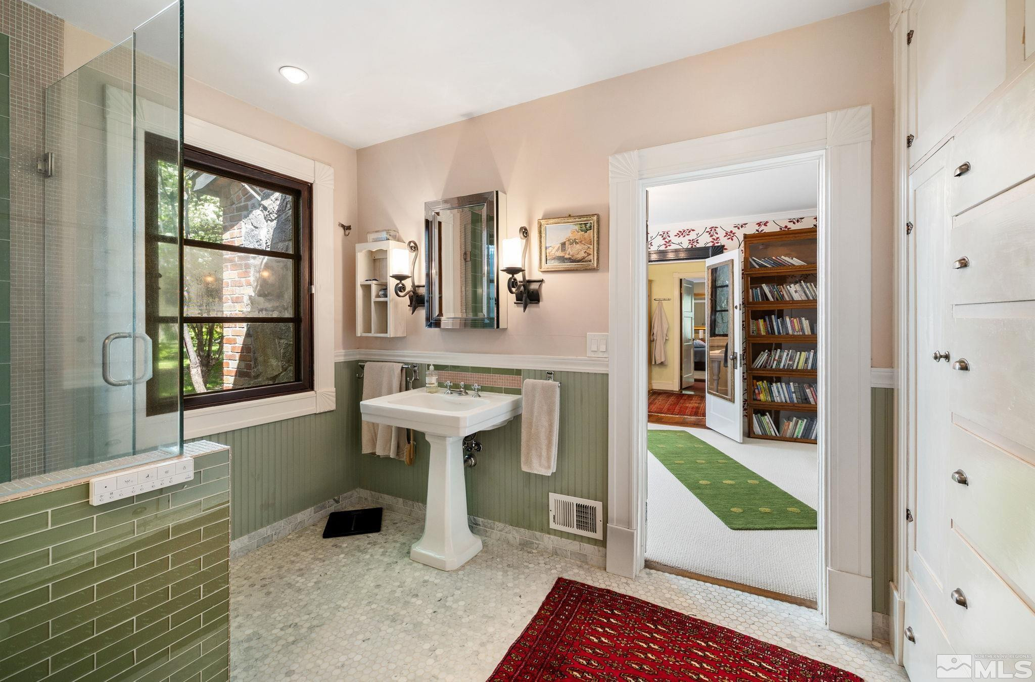 1555 Marsh Avenue Reno, NV 89509 - Photo 33 of 84 Photo 24