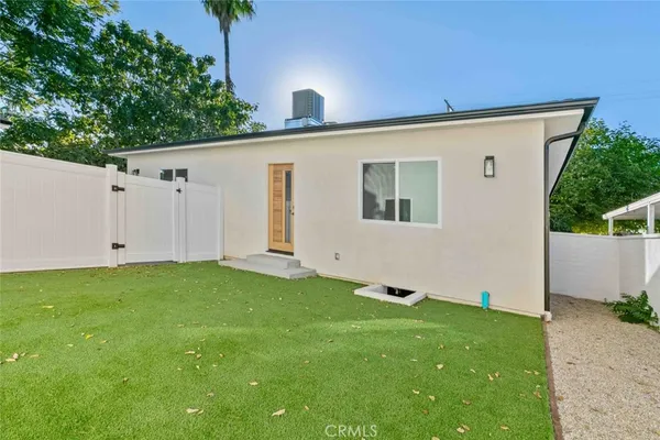 $1,650,000 | 6842 Cedros Avenue, Van Nuys, CA 91405