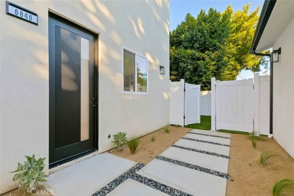 $1,650,000 | 6842 Cedros Avenue, Van Nuys, CA 91405