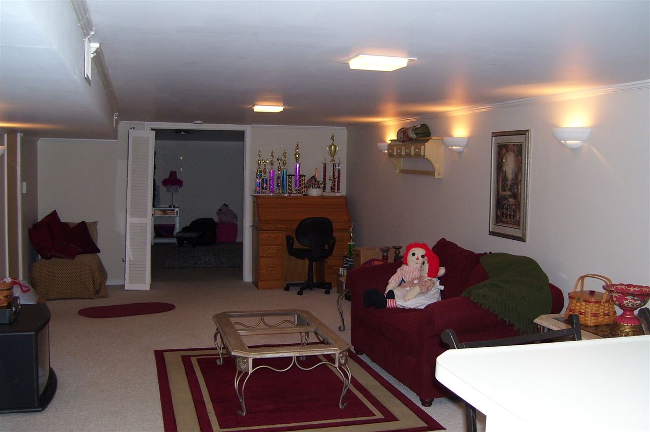 12427 Rockingham Pike Elkton, VA 22827 - Photo 20 of 23 Gallery Image 20