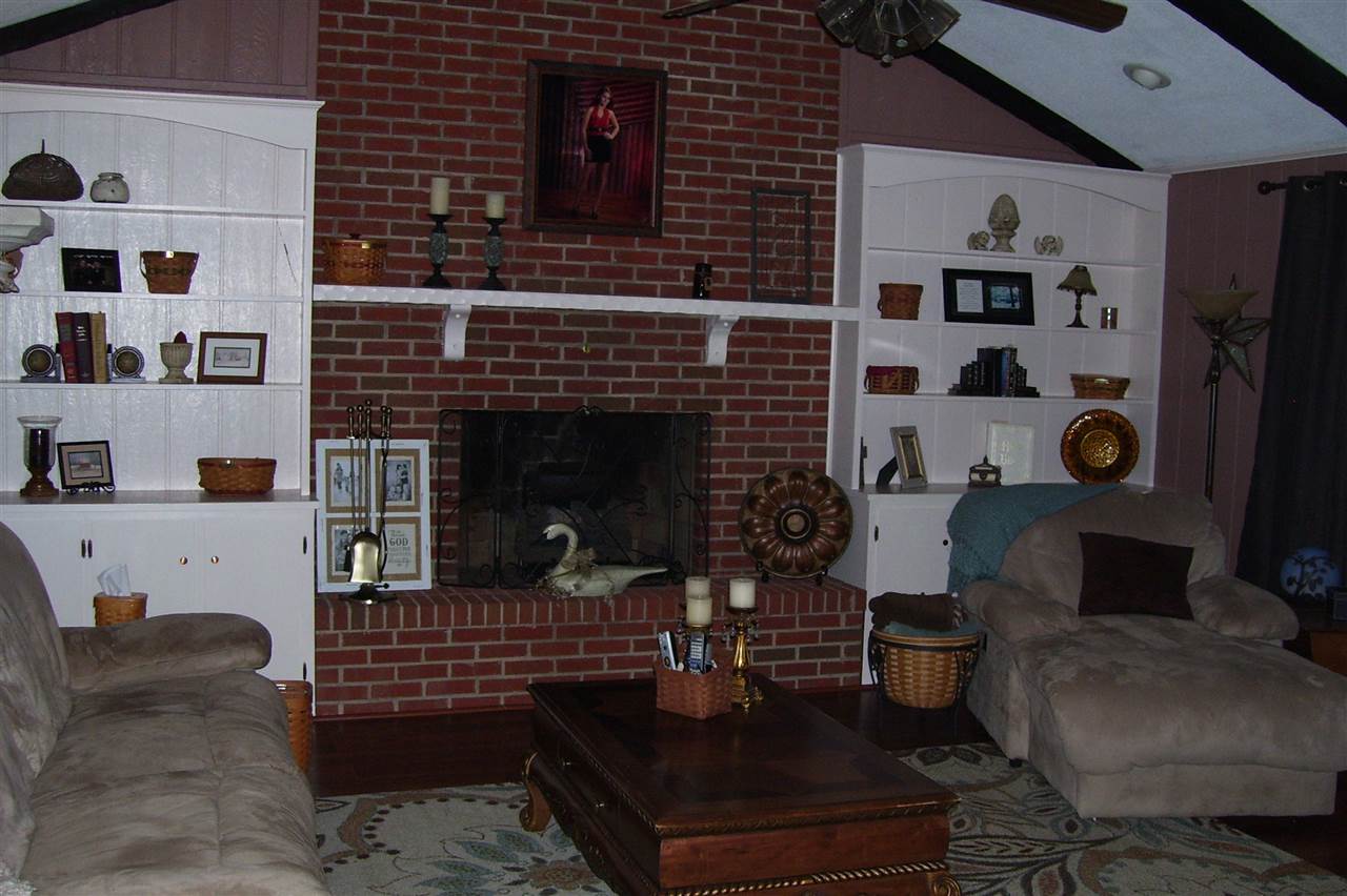 12427 Rockingham Pike Elkton, VA 22827 - Photo 9 of 23 Gallery Image 9